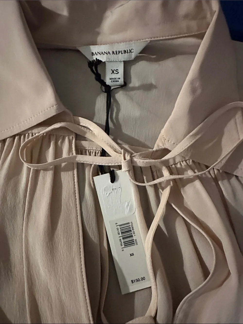Banana Republic soft pale